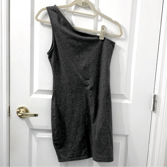 ARITZIA TALULA Asymmetrical Bodycon Dress - Picture 1 of 8